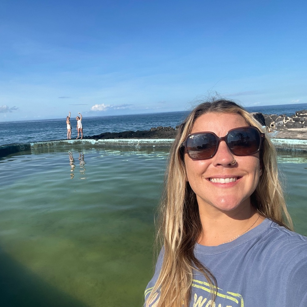 Meet your Posher, Kendra